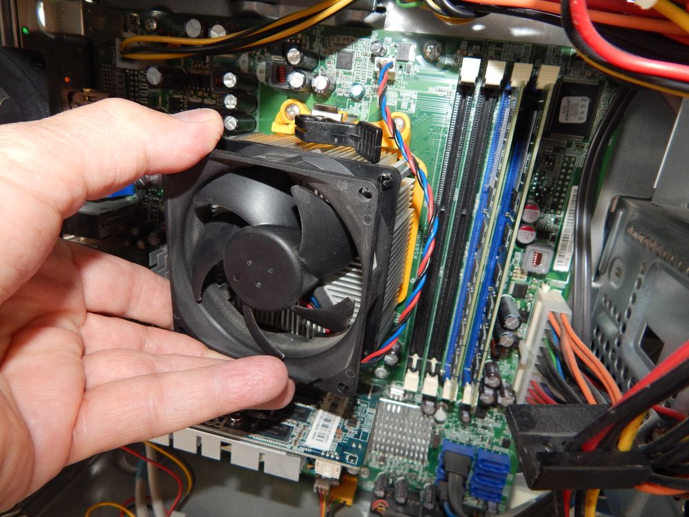 Motherboard Fan Pops Off