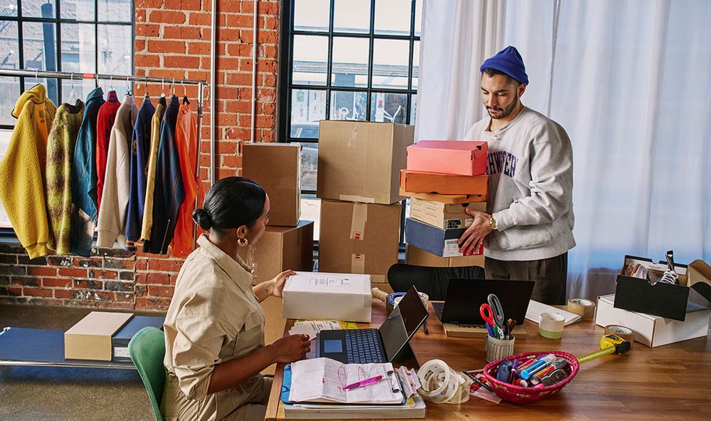 eBay International Shipping is coming to Canada this fall